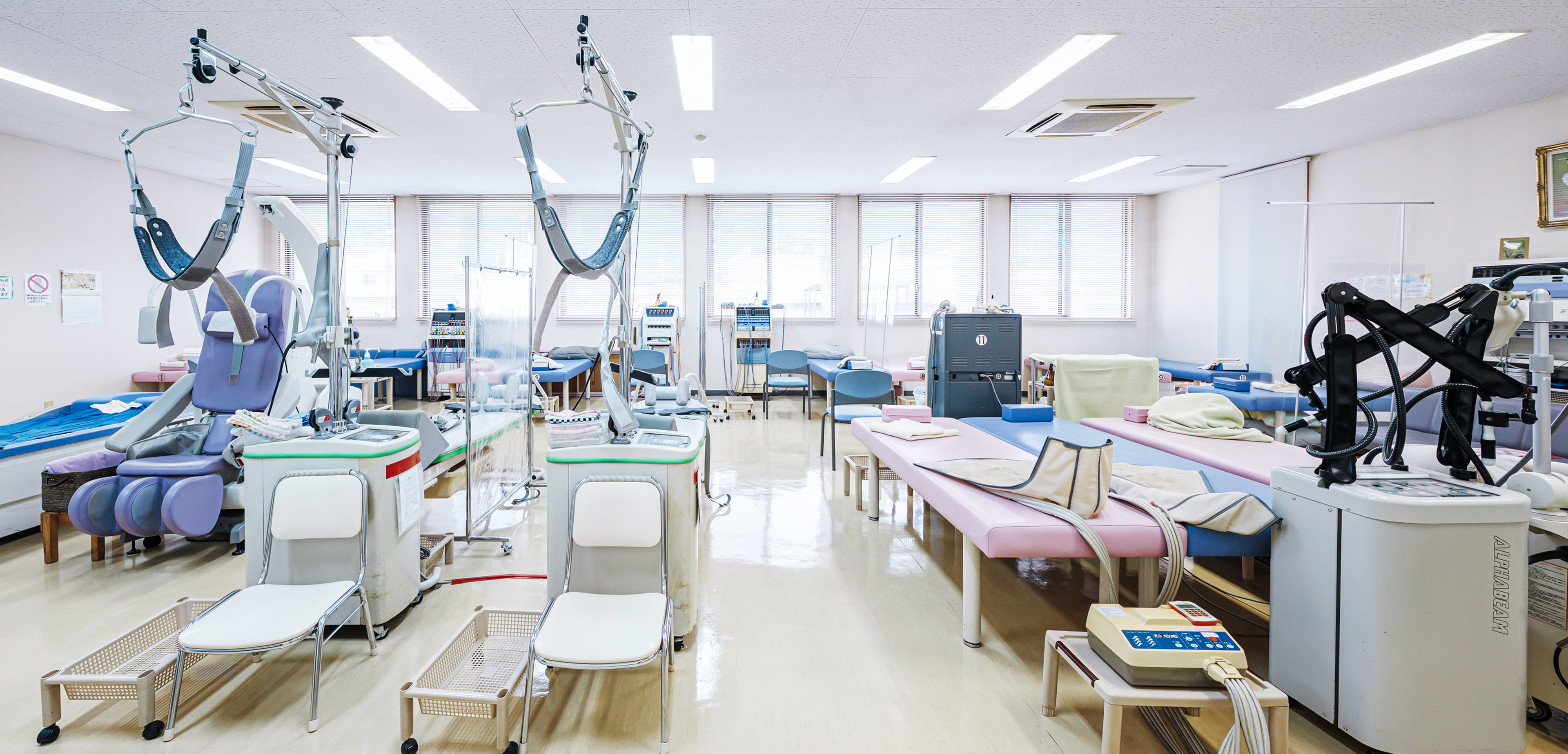 メインビジュアル3