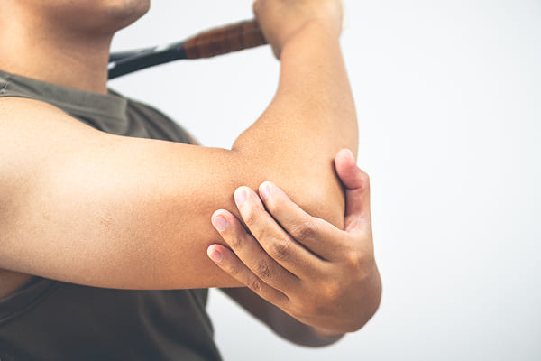 上腕骨外側上顆炎（テニス肘）