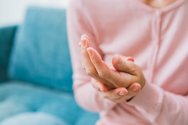 腱鞘炎（ドゥ・ケルバン病）